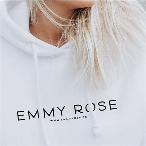 emma rose gif|Blogger: User Profile: EmmyRose